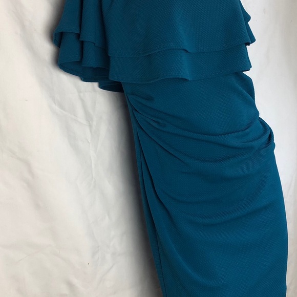 La Clef Medium Maternity Dress - Picture 4 of 13